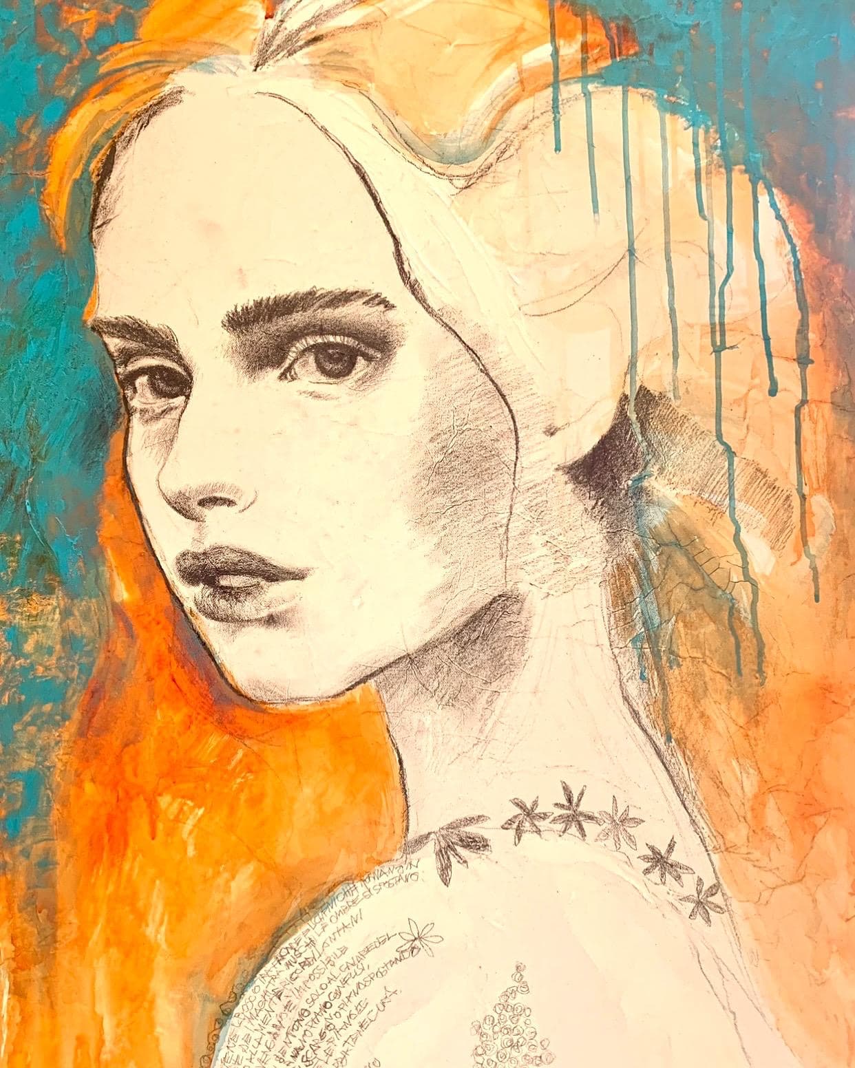 Opera di Cristiana Brondi tra disegno, colore e stratificazioni